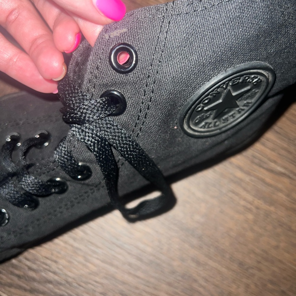 Black high top converse